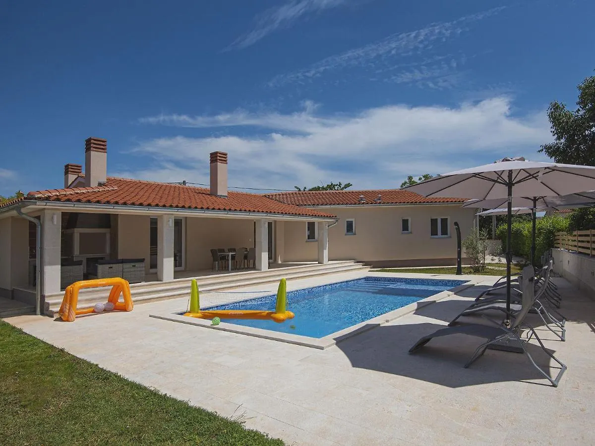 Holiday home Single-Storey Villa With Private Pool Marcana Croatia